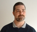 headshot_looking_right